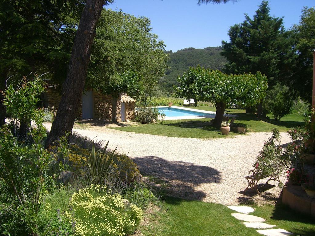 Mas De Foncaudette Bed & Breakfast Lourmarin Exterior photo
