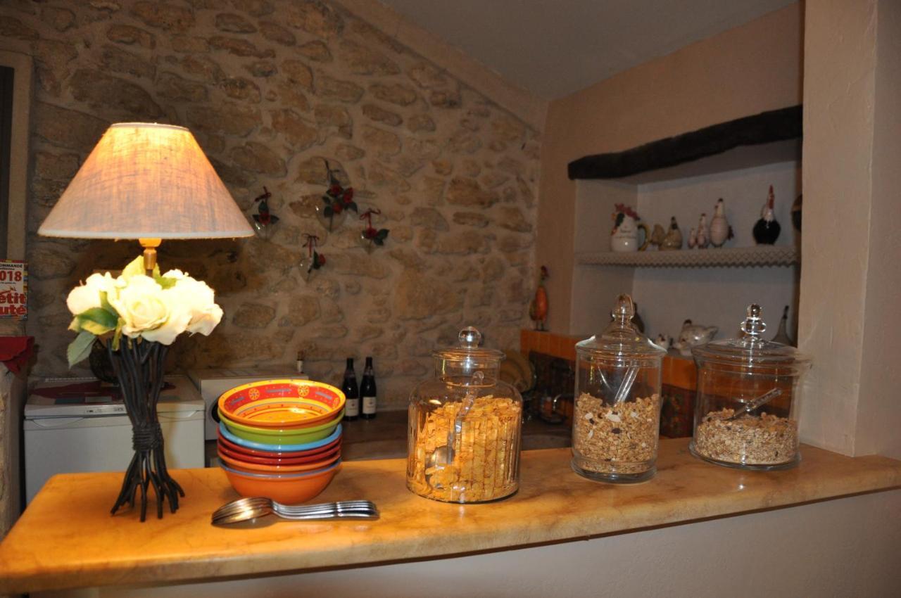 Mas De Foncaudette Bed & Breakfast Lourmarin Exterior photo