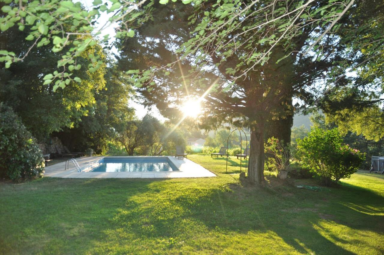 Mas De Foncaudette Bed & Breakfast Lourmarin Exterior photo